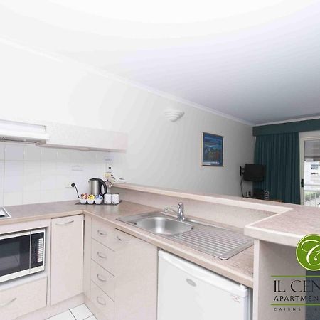 קאירנס Il Centro Apartment Hotel מראה חיצוני תמונה